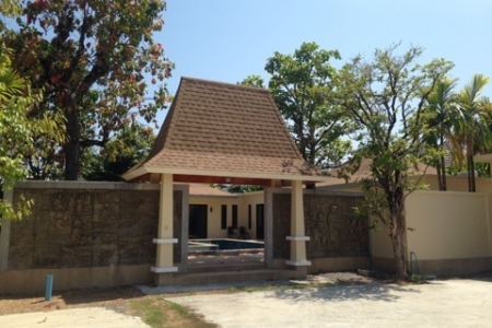 Абсолютно новая 5-ти комнатная вилла на Раваи