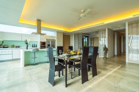 Luxury 3 bedroom pool Villa near Laguna