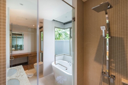 New 3 bedroom Luxury Villa on Bang Tao