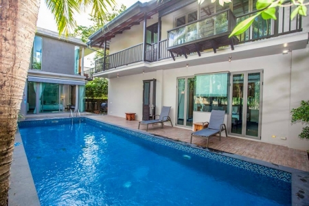 4 bedroom luxury Villa on Bang Tao