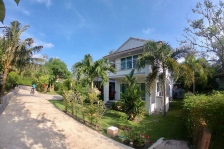 4+1 bedroom Villa for the whole family in Chalong