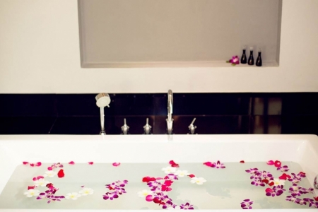 Вилла с пятью спальнями, в районе Kamala