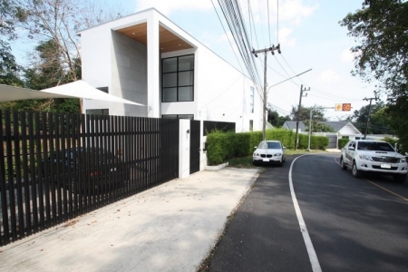 Pool Villa for sale in Chalong