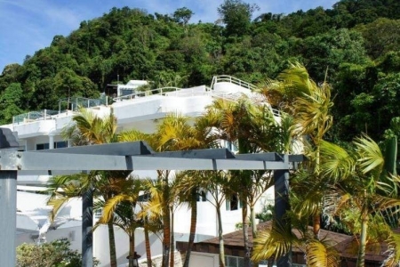 Town House в районе пляжа Pa Tong