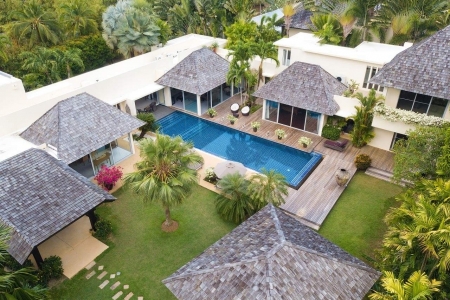 Вилла в районе пляжа Bang Tao