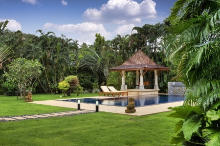 Вилла в районе пляжа Nai Harn