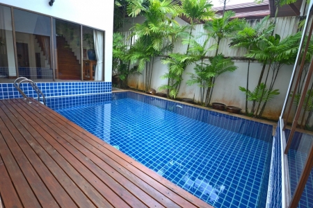 Villa for sale on Chalong