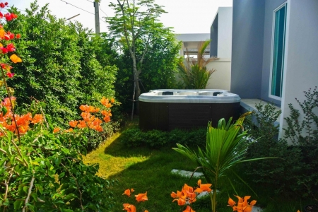 Villa for sale on Bang Tao beach