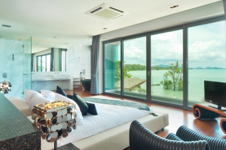 Villa for sale on Rawai beach