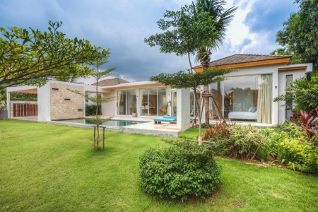 Villa for sale on Nai Harn beach