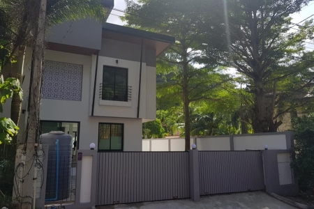 Villa for sale on Patong beach