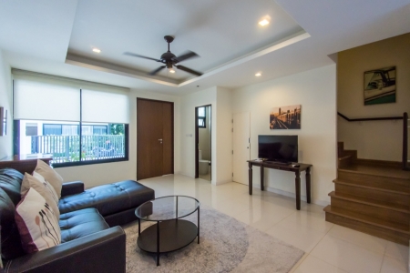 3 bedroom town house LAGUNA PARK # 20