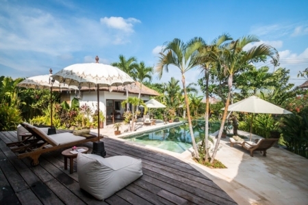 Filled with serenity and serenity 2 bedroom villa in Canggu