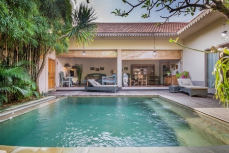 Small 2 bedroom villa in Seminyak