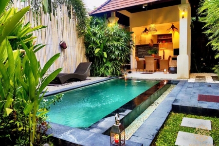 2 спальная вилла в балийском стиле в Семиньяке