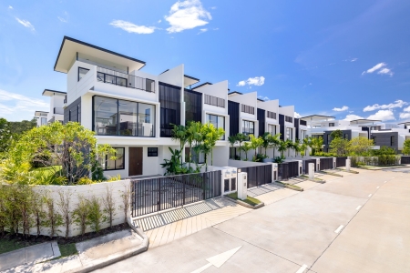 3 спальный таунхаус в комплексе на Банг Тао