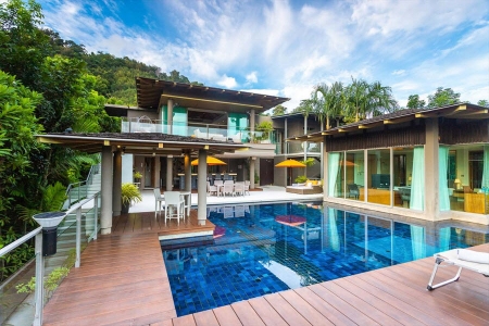 Роскошная 4 спальная вилла V с видом на море на Лаян