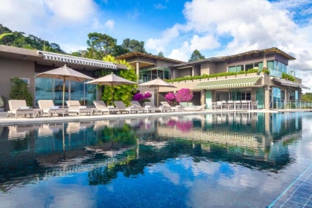 Потрясающая 7 спальная вилла D с видом на море на Лаян