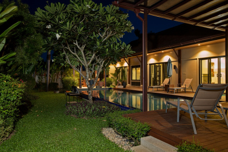 3 bedroom villa on Nai Harn