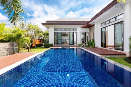 Modern 3 bedroom villa on Layan