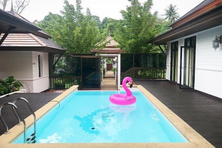 2 bedroom villa of 4 bungalows in Rawai