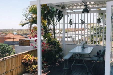 3 спальная вилла в современном стиле на Джимбаране