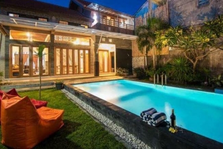 Красочная 3 спальная вилла, Букит, Нуса Дуа