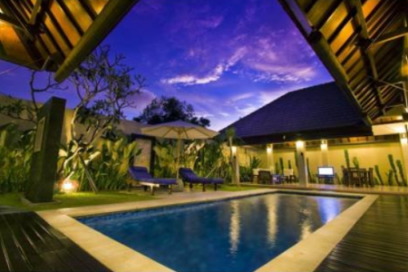 Spacious 2 bedroom villa, Seminyak