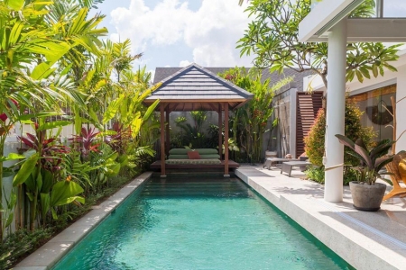 Luxury 2 bedroom villa on Berawa street, Canggu