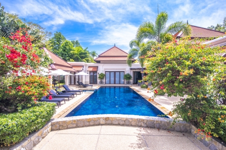 Эксклюзивная 5 спальная вилла с 15 метровым бассейном на Банг Тао