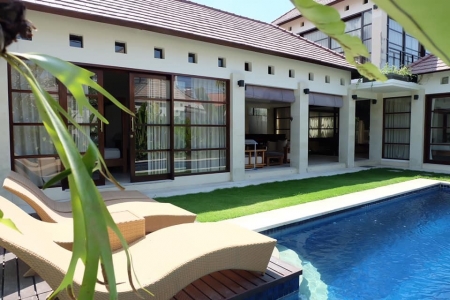 3 bedroom villa within walking distance to the beach, Seminyak