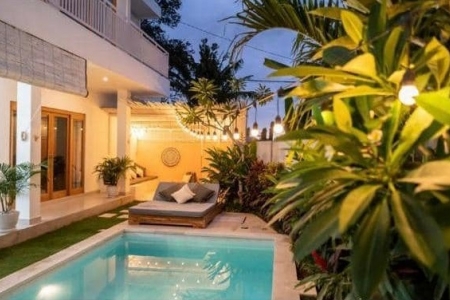 3 спальная вилла на берегу Семиньяка с современным дизайном