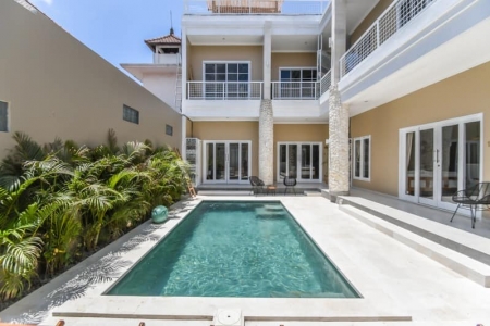 Новая вилла на 6 спален, Керобокан