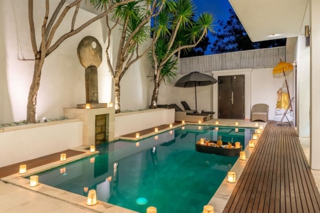 Bright 2 bedroom villa with a beautiful pool, Seminyak