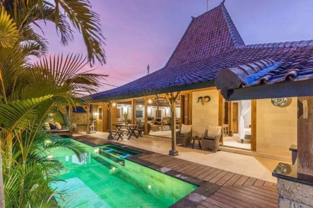 Spacious 3 bedroom villa in Canggu