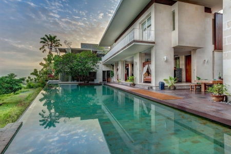 Резиденция на 5 спален в центре Букита