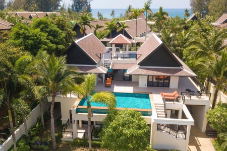 Exclusive 4 bedroom villa by the sea in Bang Tao
