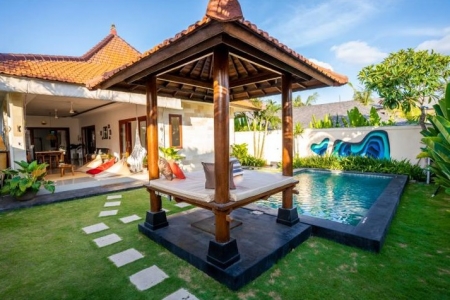 Вилла на 3 просторных спальни рядом с пляжем в тихом районе, в центре Чангу