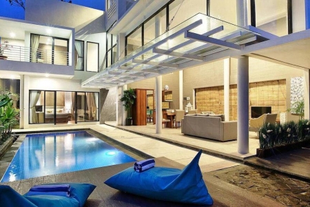 Невероятная 3 спальная вилла в Нуса Дуа