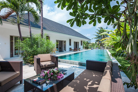 Светлая 3 спальная вилла в Чангу