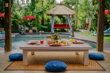 Tropical 3 bedroom villa in the complex, Seminyak