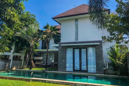 Комфортная 3 спальная вилла в Чангу, Переренан