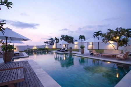 Incredible 6 bedroom residence in Canggu