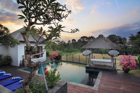 Wonderful 4 bedroom villa in a complex in Canggu