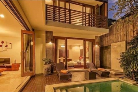 Luxury villa overlooking rice fields in Canggu
