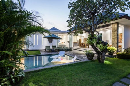 Tropical 3 bedroom villa, Seminyak