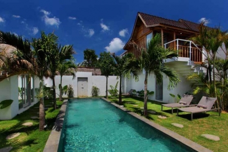 Традиционная 4 спальная вилла в районе Оберой, Семиньяк