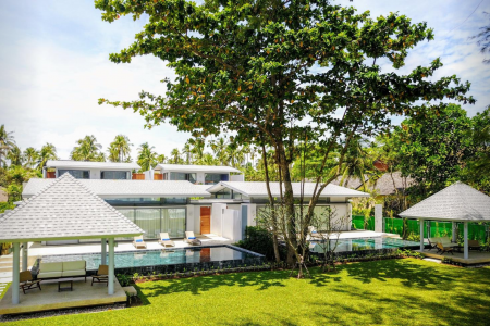 Просторная современная вилла из 10 спален на пляже Натай