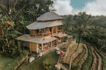 Unique 2 bedroom bamboo house overlooking rice fields, Chandidasa