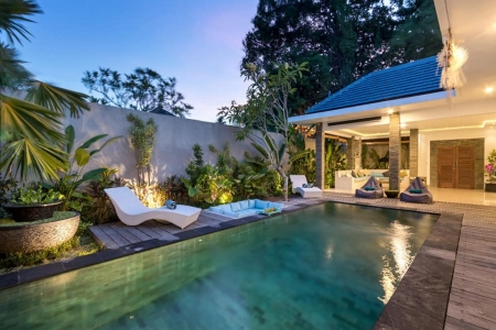 Красивая современная 2-спальная вилла в центре Семиньяка